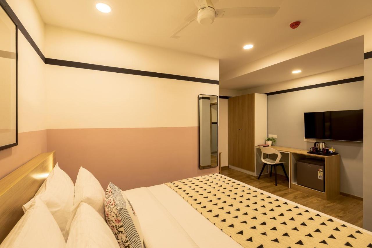 Olive Hotel Indiranagar 100Ft Road By Embassy Group Bengalúr Exteriér fotografie